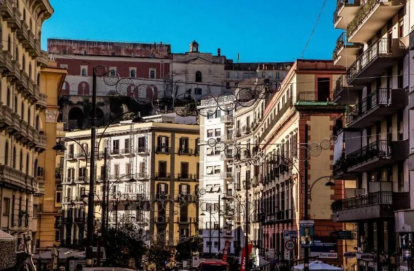 Well Come - Piazza Plebiscito Naples Guest house