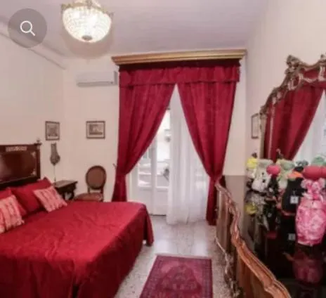 Well Come - Piazza Plebiscito Naples Guest house